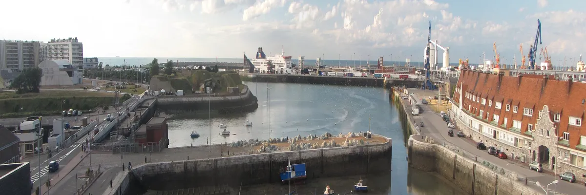 image-pose-borne-de-recharge-irve-calais.webp Image Pose borne de recharge IRVE Calais