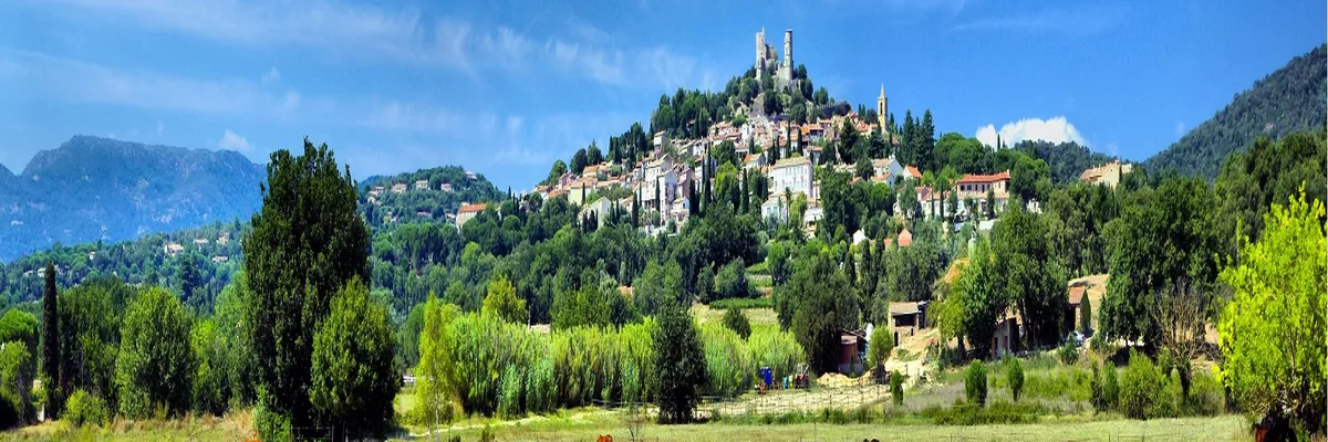 image-pose-borne-de-recharge-irve-grimaud.webp Image Pose borne de recharge IRVE Grimaud