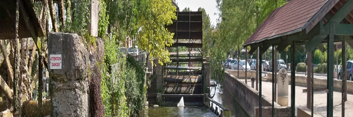 Image Pose borne de recharge IRVE L'Isle-sur-la-Sorgue