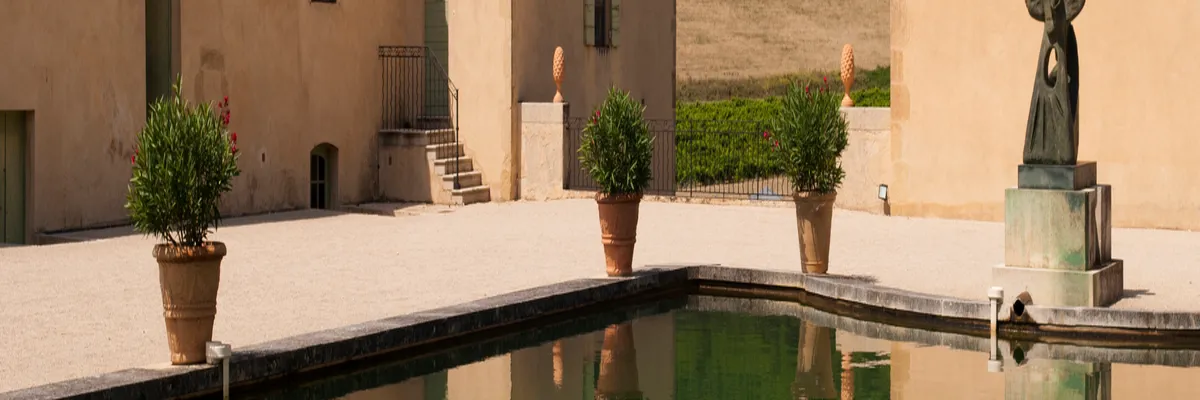 Image Pose borne de recharge IRVE Pertuis