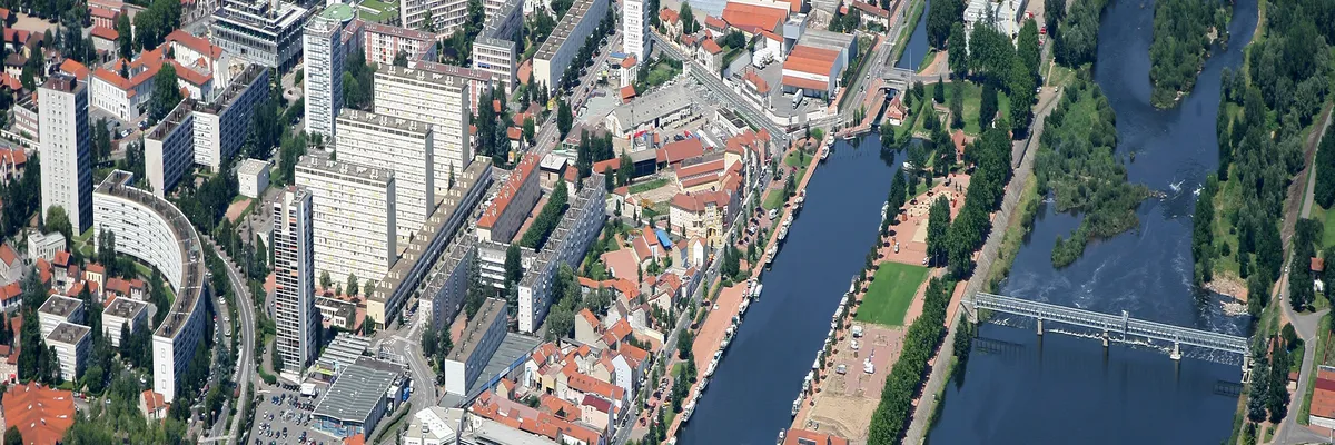 Image Pose borne de recharge IRVE Roanne