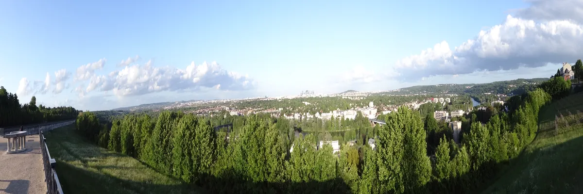 Image Pose borne de recharge IRVE Saint-Germain-en-Laye