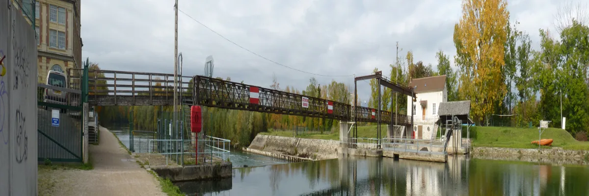 Image Pose borne de recharge IRVE Seine-et-Marne