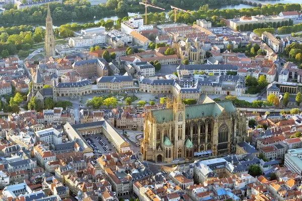 Borne de Recharge Rapide Pose borne de recharge IRVE Metz