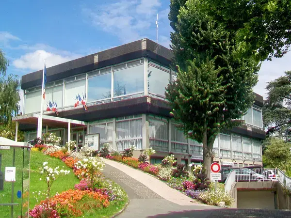 Borne de Recharge Rapide Pose borne de recharge IRVE Saint-Brice-sous-Forêt