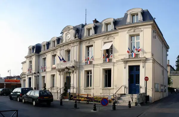 Borne de Recharge Rapide Pose borne de recharge IRVE Saint-Leu-la-Forêt